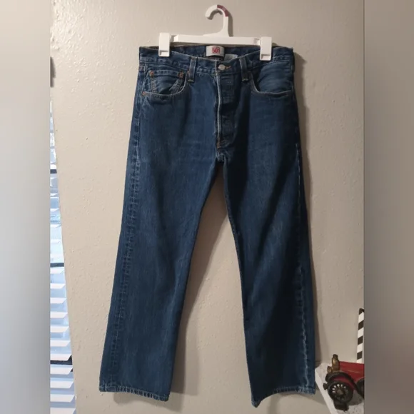 Levi's Classic Straight Blue Jeans - Picture 1 of 10